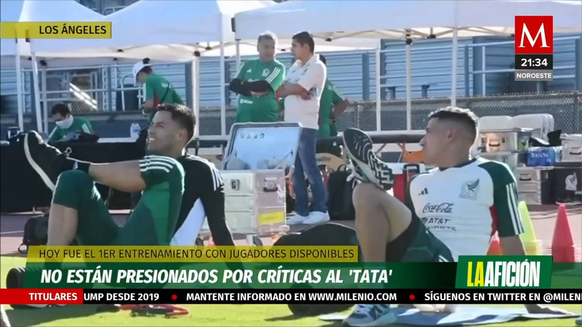 Selección mexicana tiene entrenamiento con jugadores disponibles
