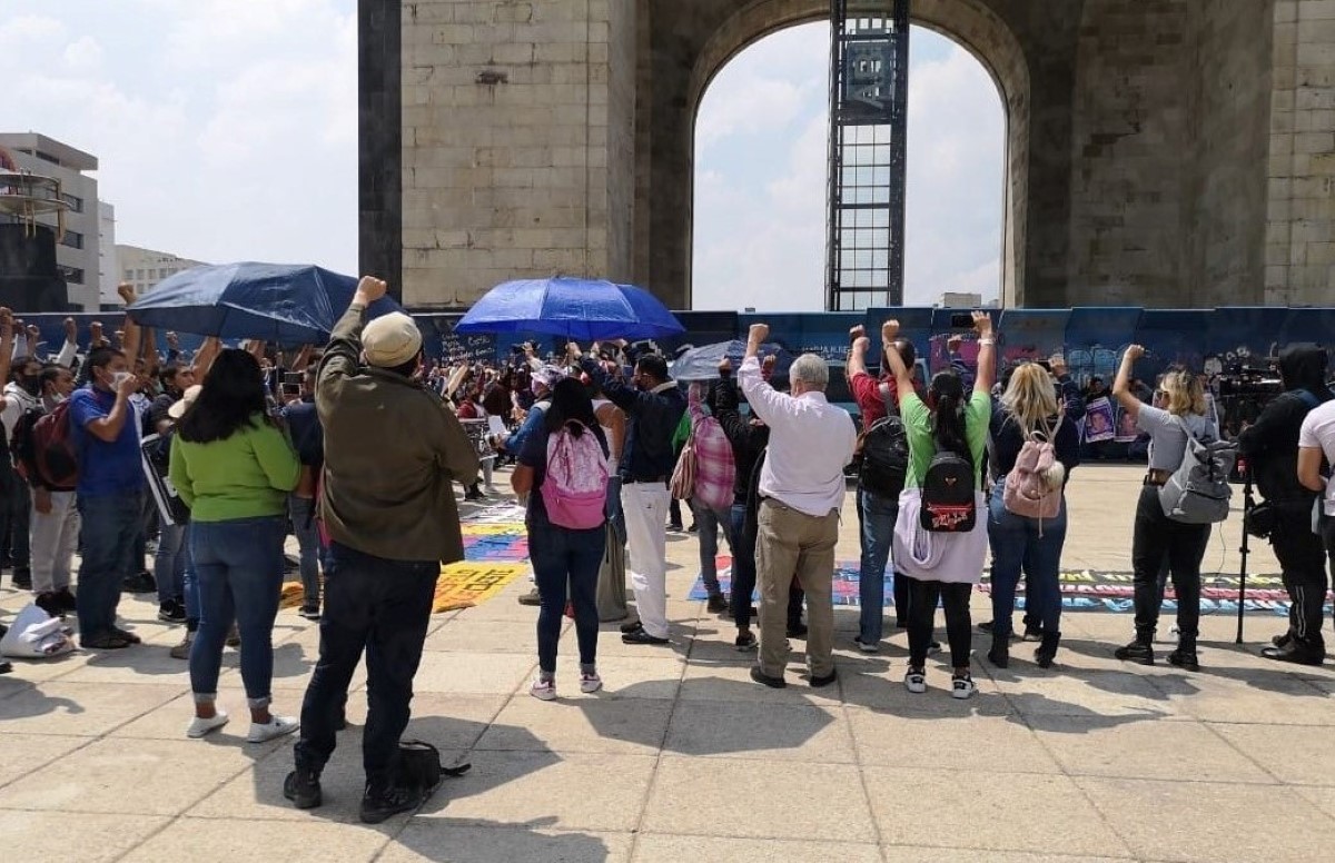Los manifestantes se reunieron en la explanada del Monumento a la Revolución. | Jorge Becerriñ