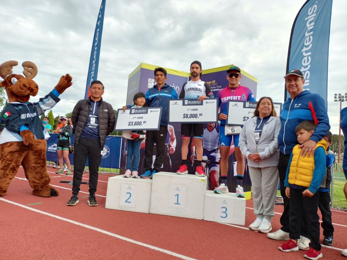 Ángeles y Valencia conquistan la edición 2022 del Duatlón San Andrés  | Especial