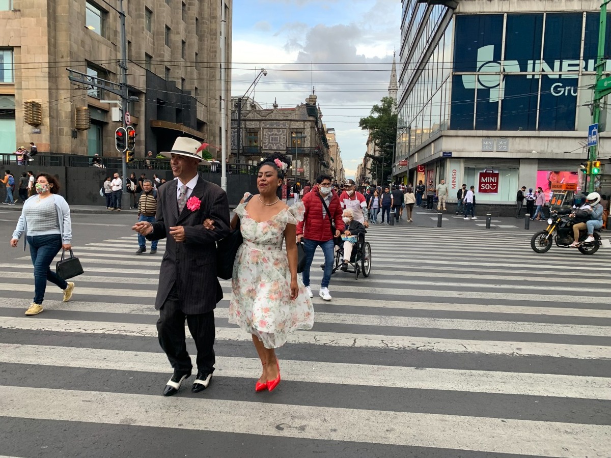 columna de Humberto Ríos