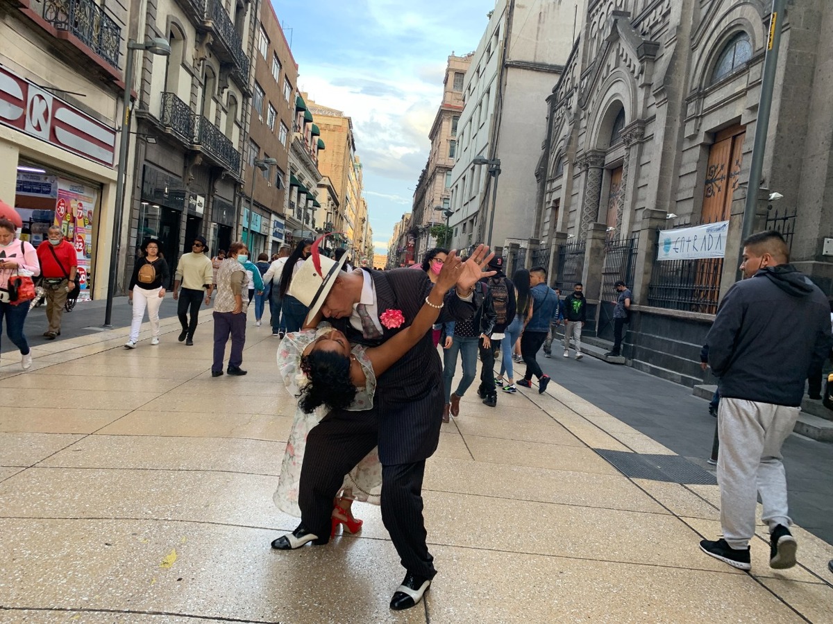 columna de Humberto Ríos