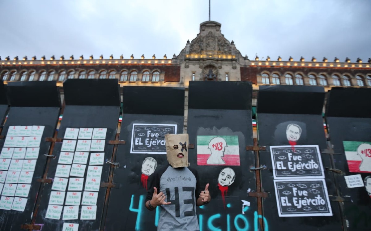 La SSC desplegó un dispositivo con 530 elementos, apoyados con 50 unidades, 13 motos, tres moto ambulancias y tres ambulancias. | Javier Ríos