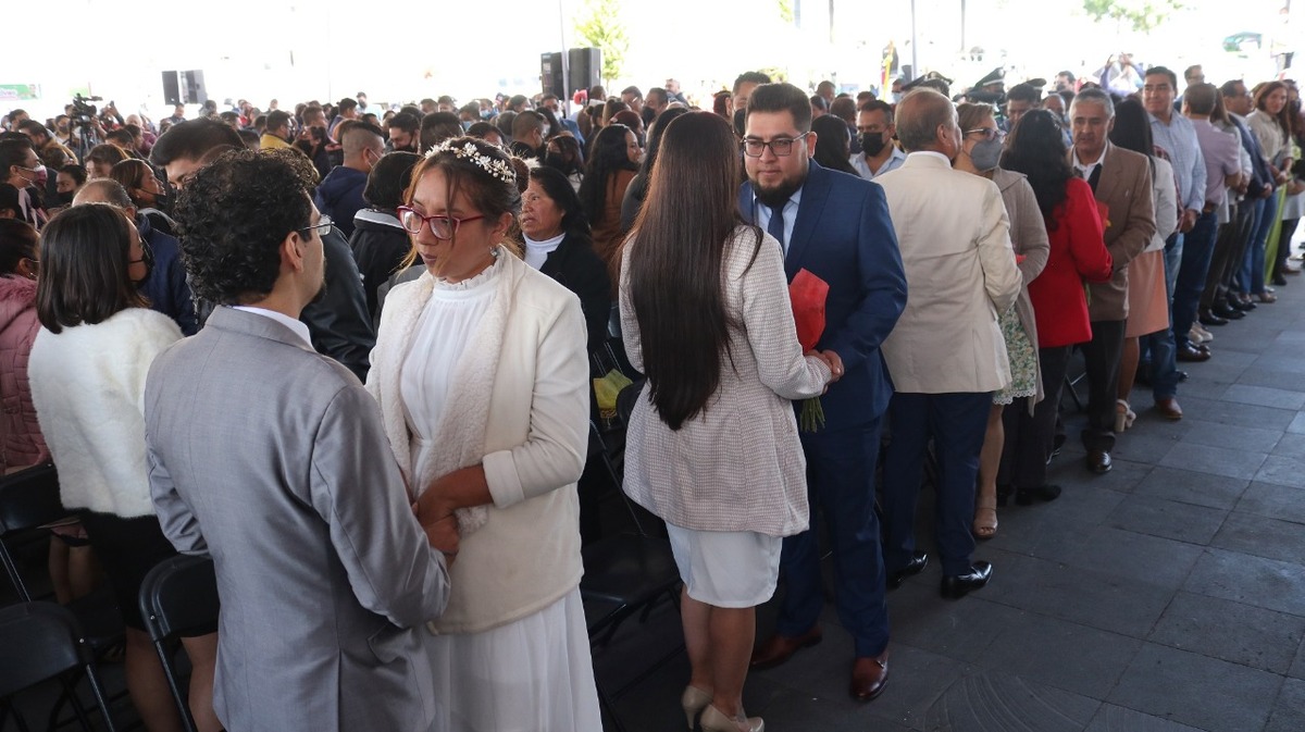 Bodas colectivas en Toluca. | Especial