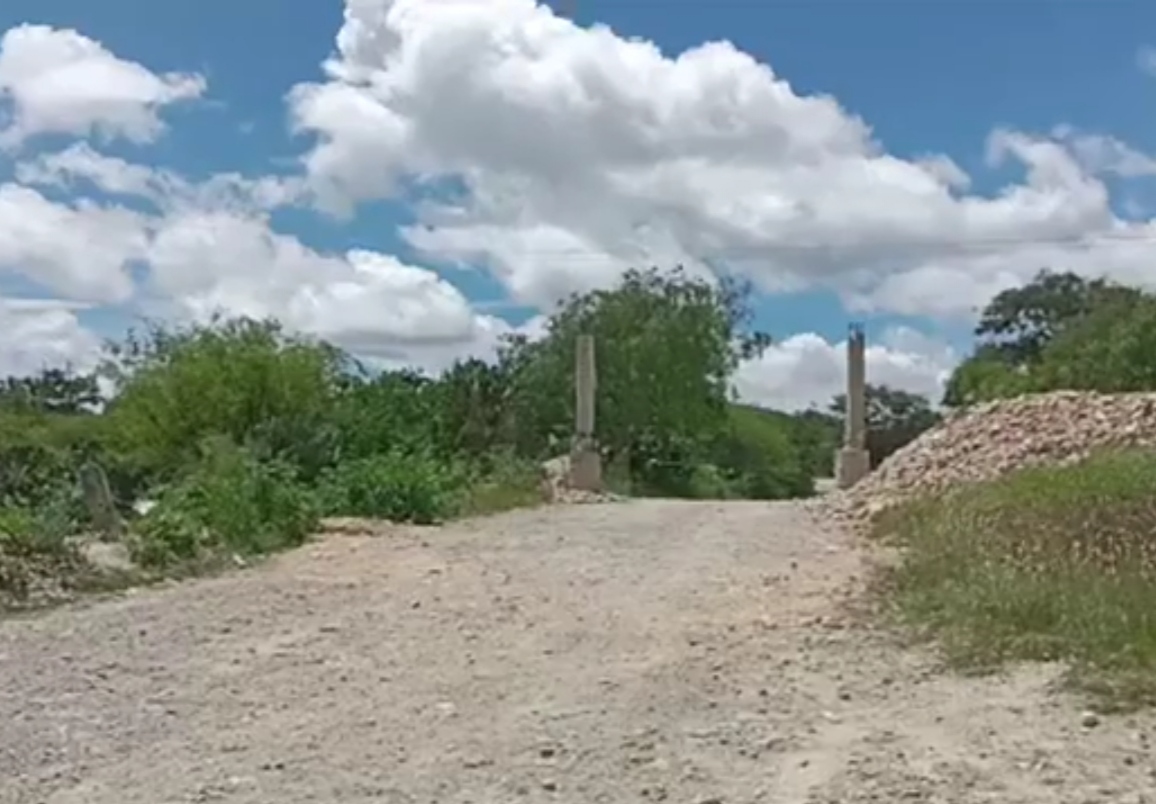 Rompen sellos de clausura  en el relleno de Santa María Coapan | Especial