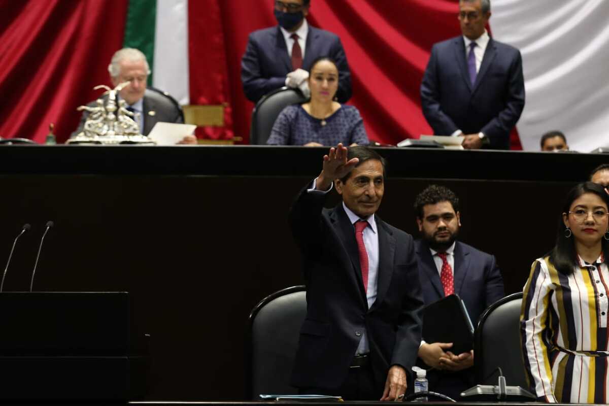 El secretario de Hacienda, Rogelio Ramírez de la O, en su comparecencia en la Cámara de Diputados. (Foto: Octavio Hoyos)