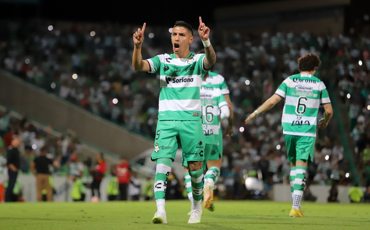 Santos Laguna hace oficial salida de Leo Suárez- Grupo Milenio
