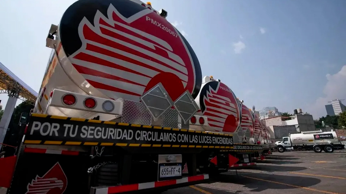 Caen 16% exportaciones de petróleo de Pemex en agosto