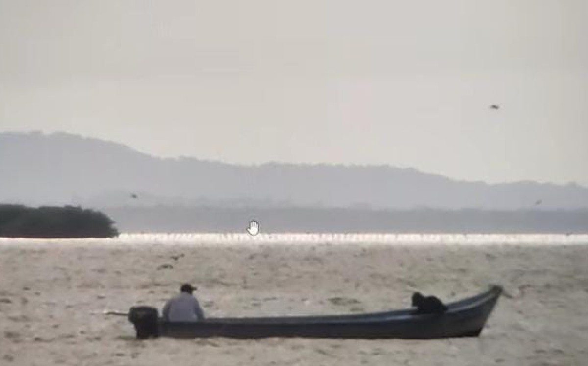 Captan presunto ovni en laguna de Pueblo Viejo.