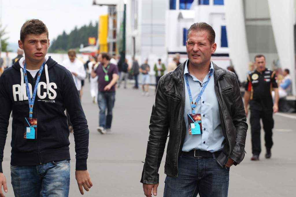 Max Verstappen junto a su padre Jos Verstappen