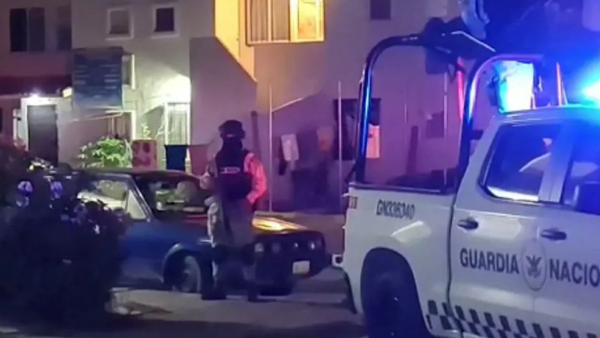 Matan a balazos a 4 personas y atacan comandancia de Policía en Villagrán