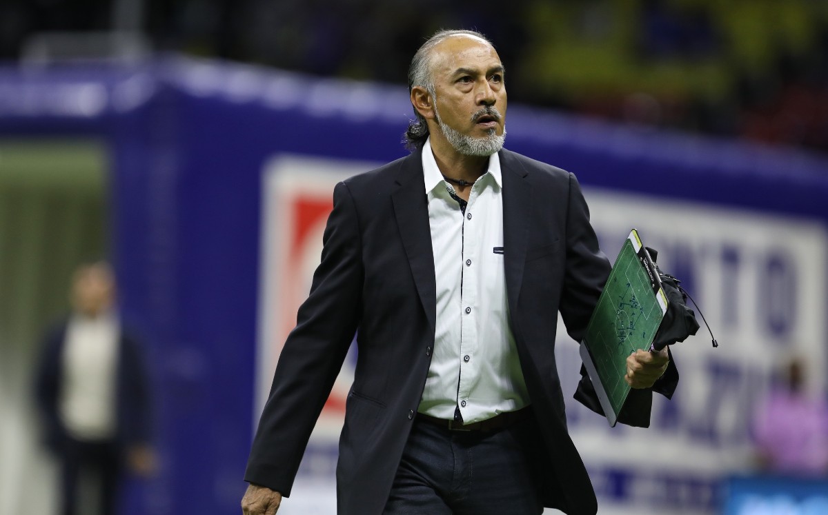 Raúl Gutiérrez no piensa en la ratificación como entrenador (Imago7)