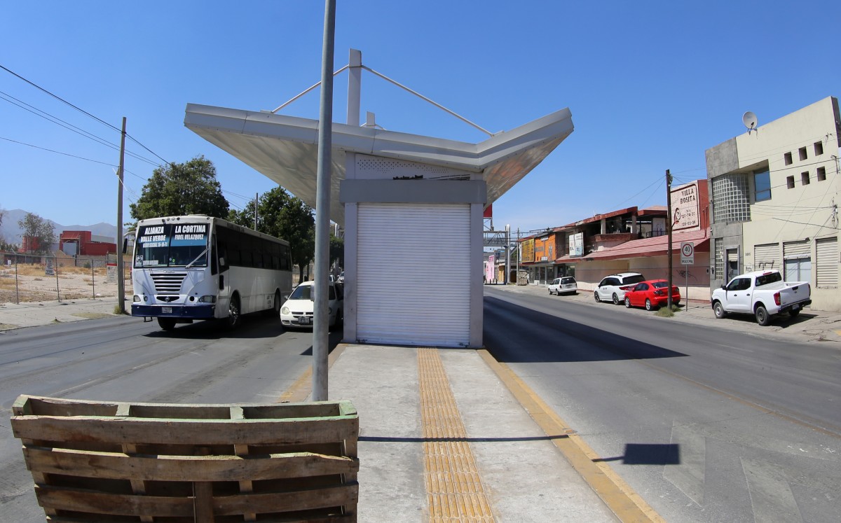 Estación del del Metrobús Laguna. (Mauricio Román)