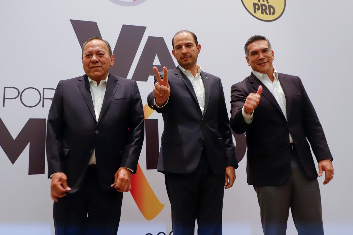 Líderes del PRI, PAN y PRD. (EFE)