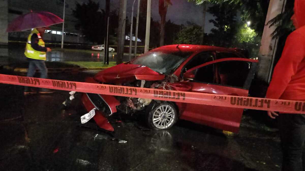 La madrugada de este jueves se registraron al menos cinco choques en distintos puntos del Área Metropolitana de Guadalajara