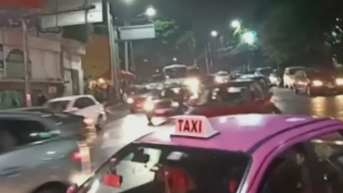 Vecinos denuncian mal uso de la vía de transporte público en la alcaldía Álvaro Obregón