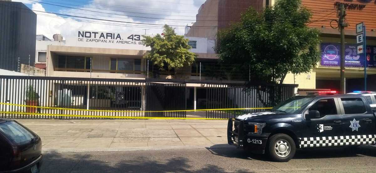 Reportan amenaza de bomba en notaría de avenida Américas en Guadalajara