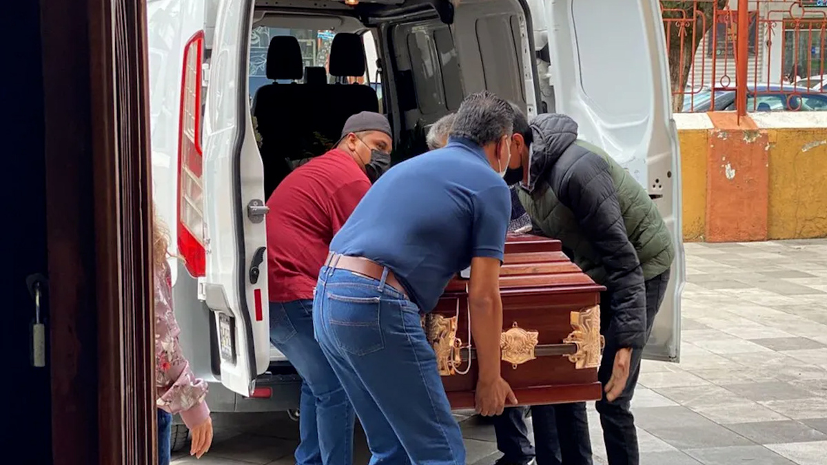 En Veracruz, dan último adiós a Esmeralda, familia teme por su seguridad