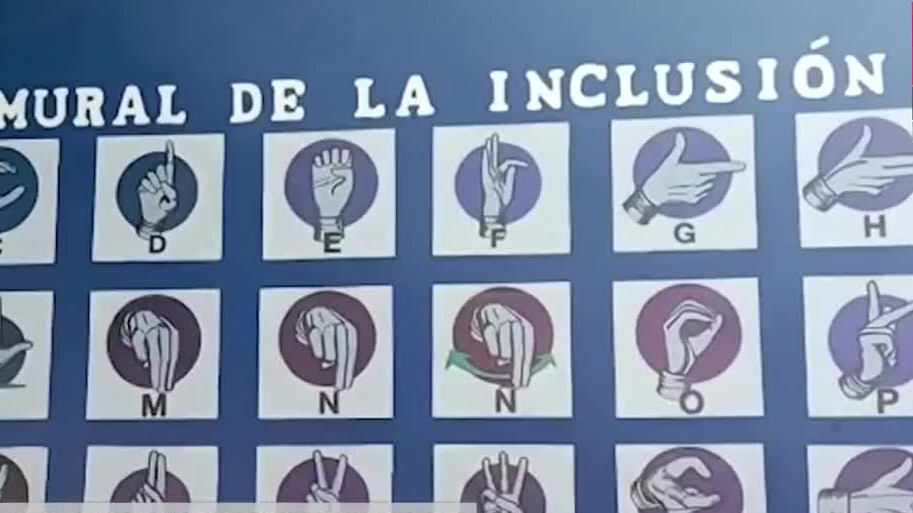 Colocan mural de la inclusión en primaria de Veracruz