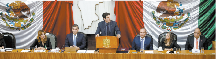 El gobernador criticó el formato del Informe e invitó a los diputados a acudir mañana al Teatro de la Ciudad, donde detallará las acciones. Jorge Lópe