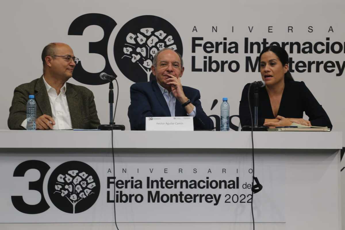 Héctor Aguilar Camín recibió un homenaje. Foto: Roberto Alanís