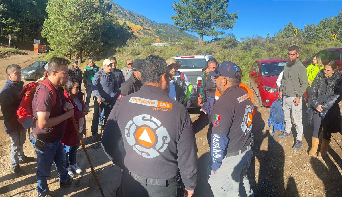 Protección Civil realiza labores de búsqueda en Coahuila. Foto: Protección Civil NL