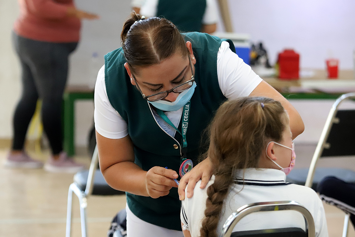 En Lerdo aplican segunda jornada de vacunación contra Covid a niños de 5 a 11. | Rolando Riestra