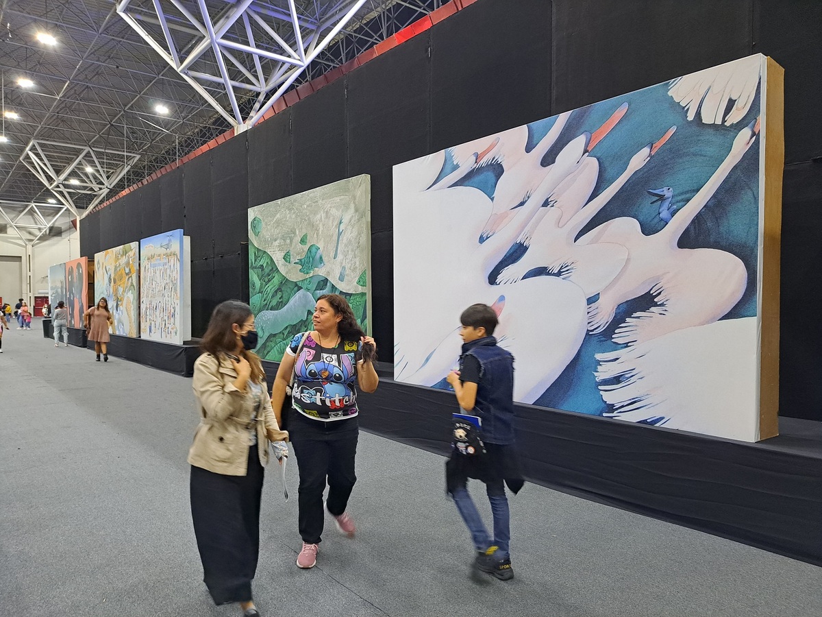 La muestra se compone de obras de 20 jóvenes ilustradores italianos. (Foto: nl.gob.mx)