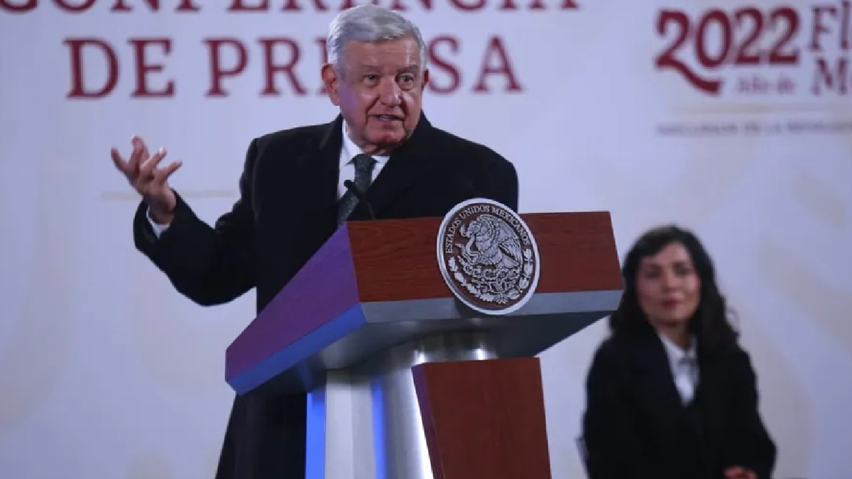 “Sólo cambiaron el logo”: AMLO critica creación de Unid@s
