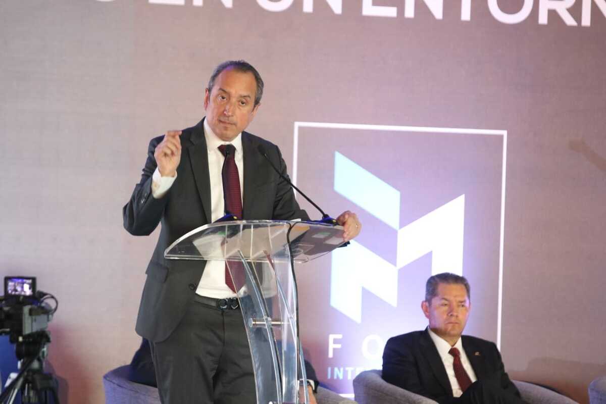 Carlos Garza, secretario de Finanzas y tesorero del estado. Foto: Raúl Palacios.