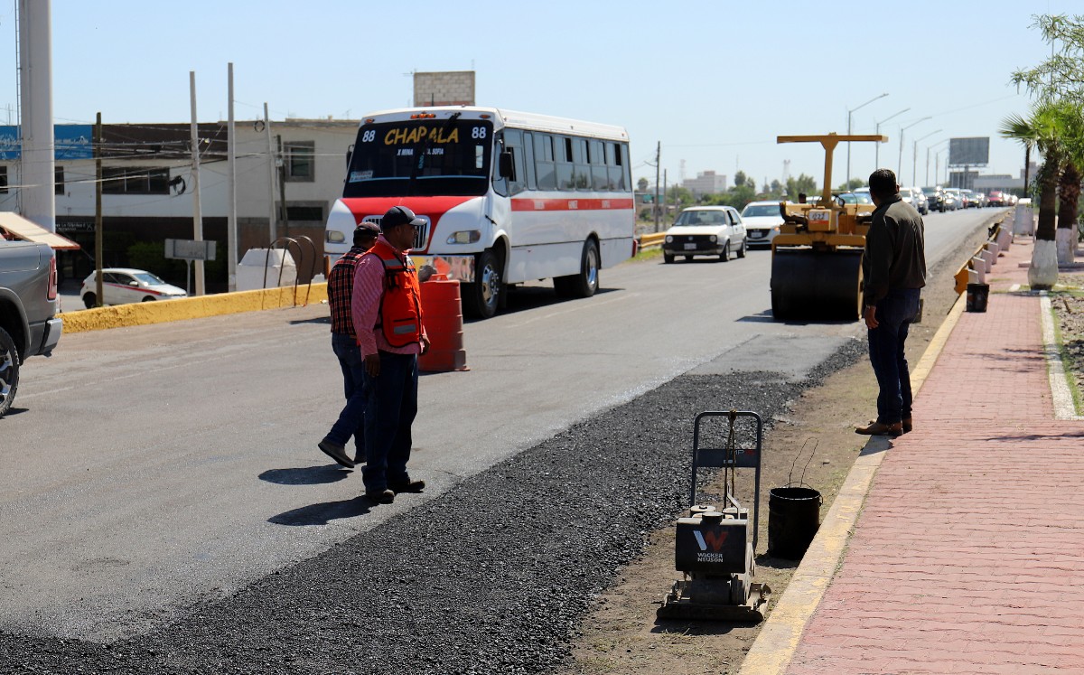 Pavimentación en Gómez Palacio. (Rolando Riestra)