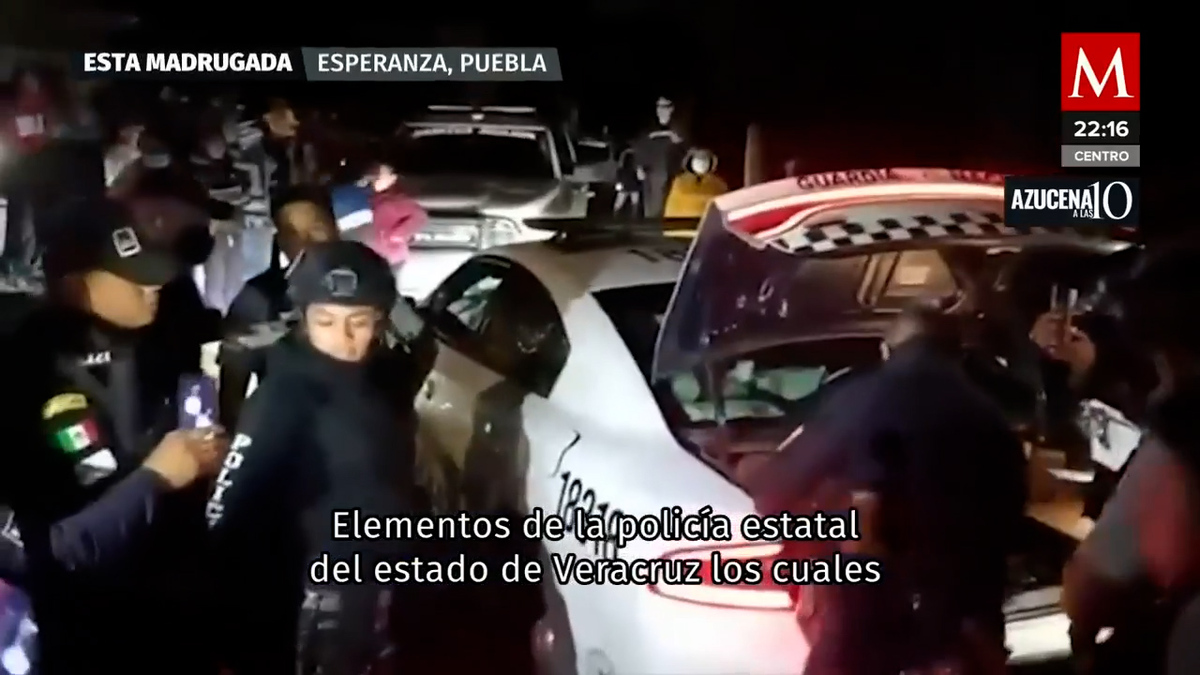Separan a seis policías de Puebla por saqueo a tráiler en Esperanza