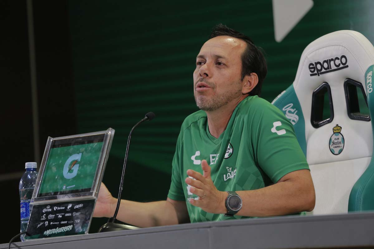 Eduardo Fontanes, director técnico de Santos Laguna. (Mauricio Román)