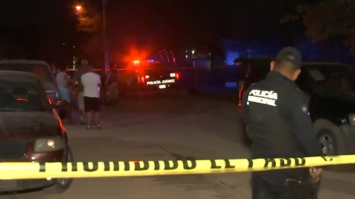 Asesinan a cinco personas tras un ataque a balazos en una bodega de Juárez, NL