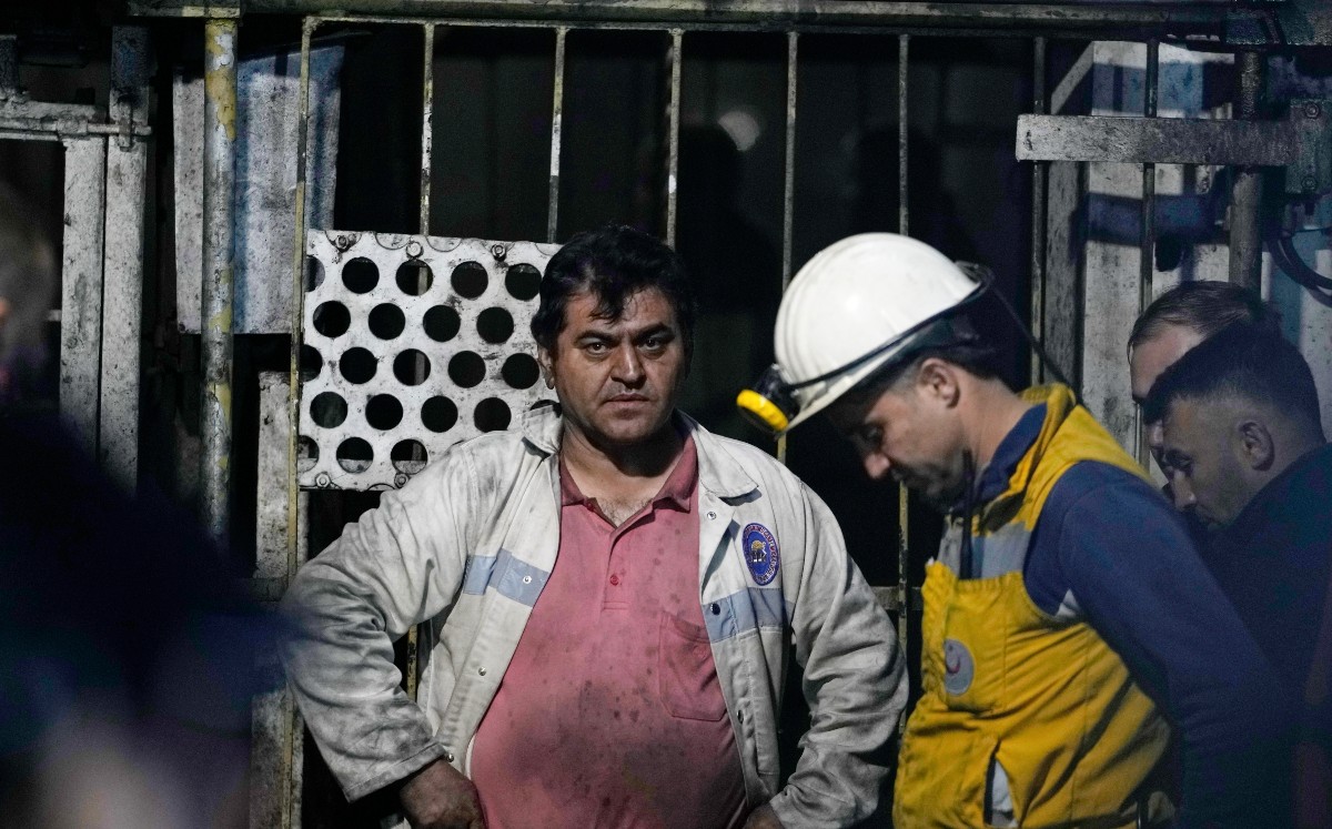 Explosión de mina en Turquía | AP