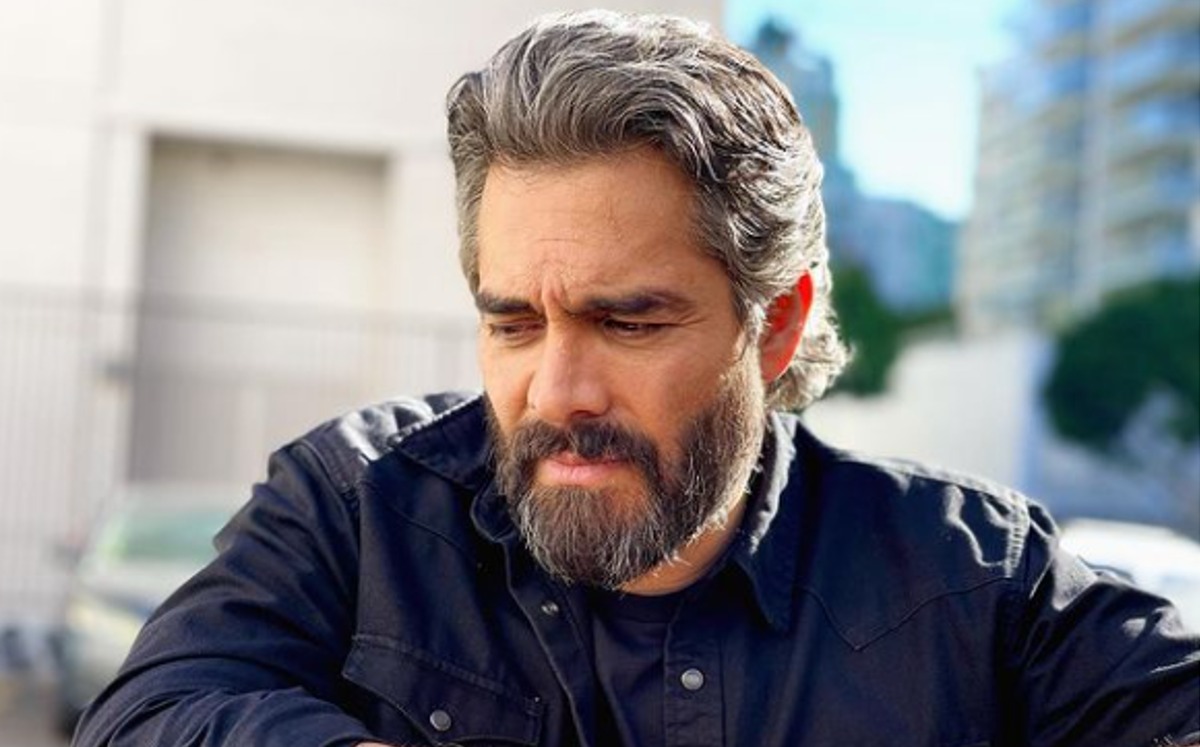 Omar Chaparro se despidió de su perrito Nico (Instagram)