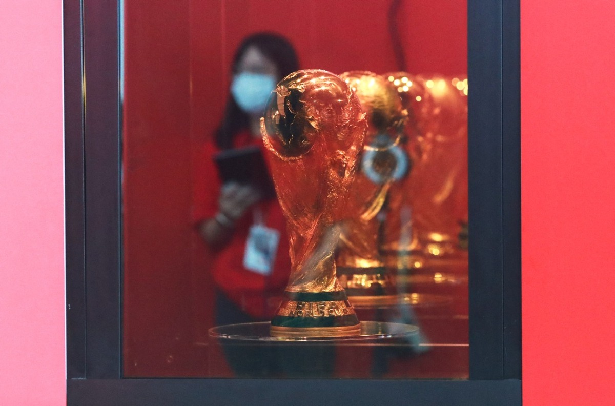 Por primera vez en la historia el tour del trofeo de la Copa Mundial de la FIFA comienza en la Ciudad de México. |Reuters