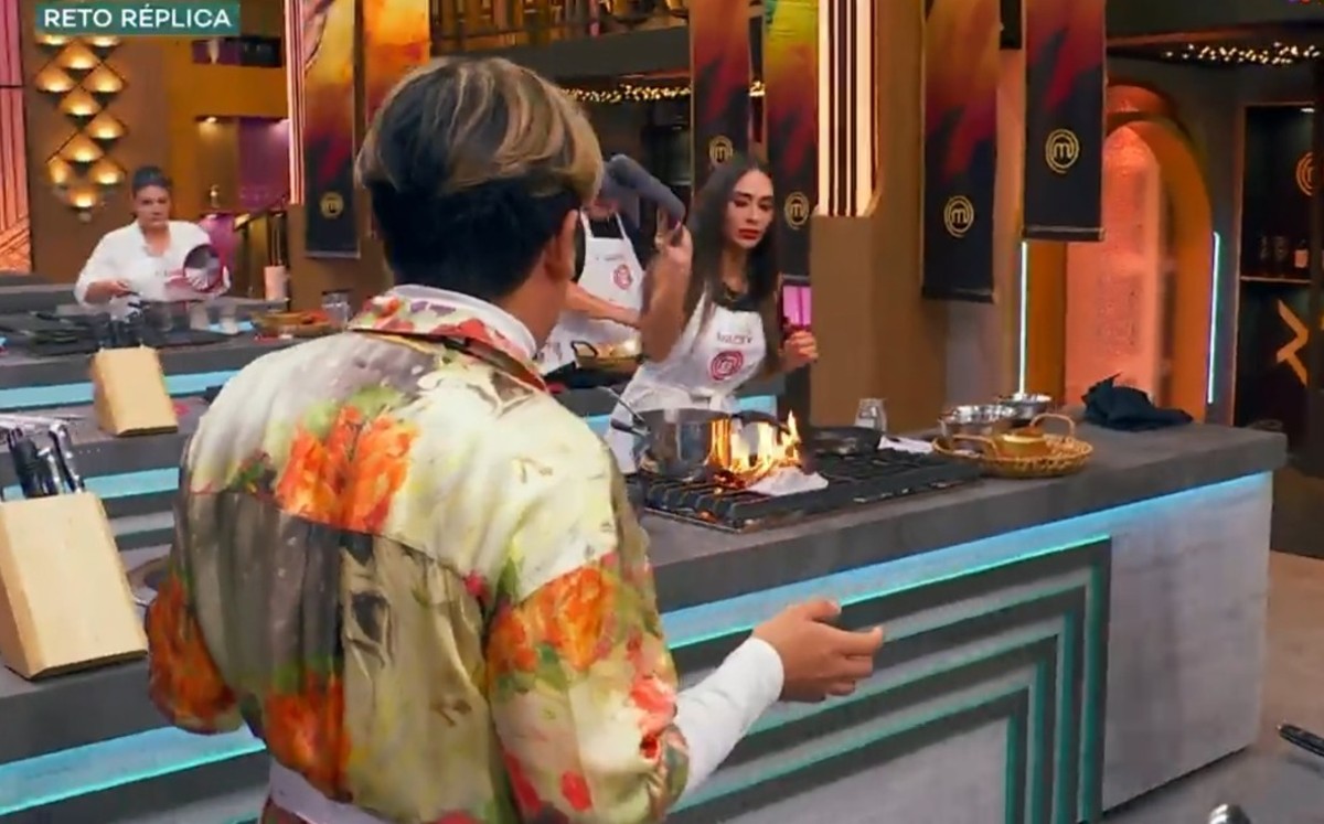 Macky incendia papel estrella durante reto de MasterChef