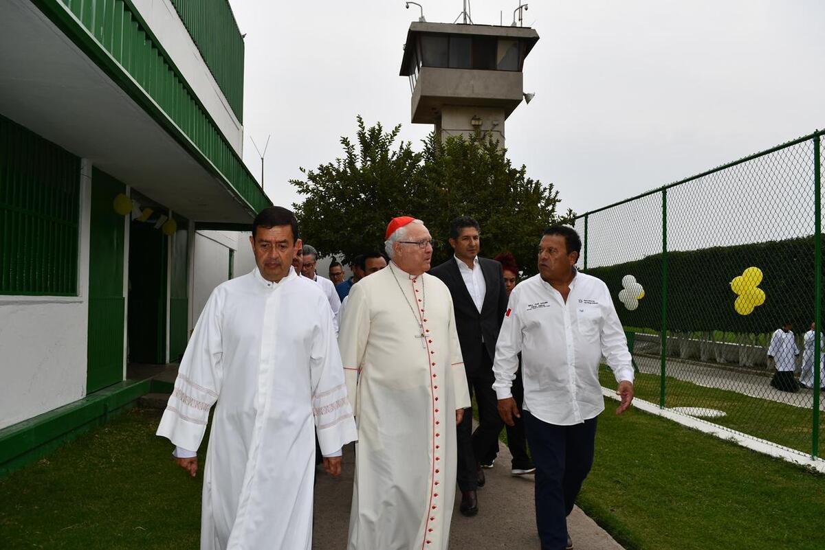 Cardenal de Guadalajara visita el Centro de Reinserción para Sentenciados en Puente Grande (Cortesía)