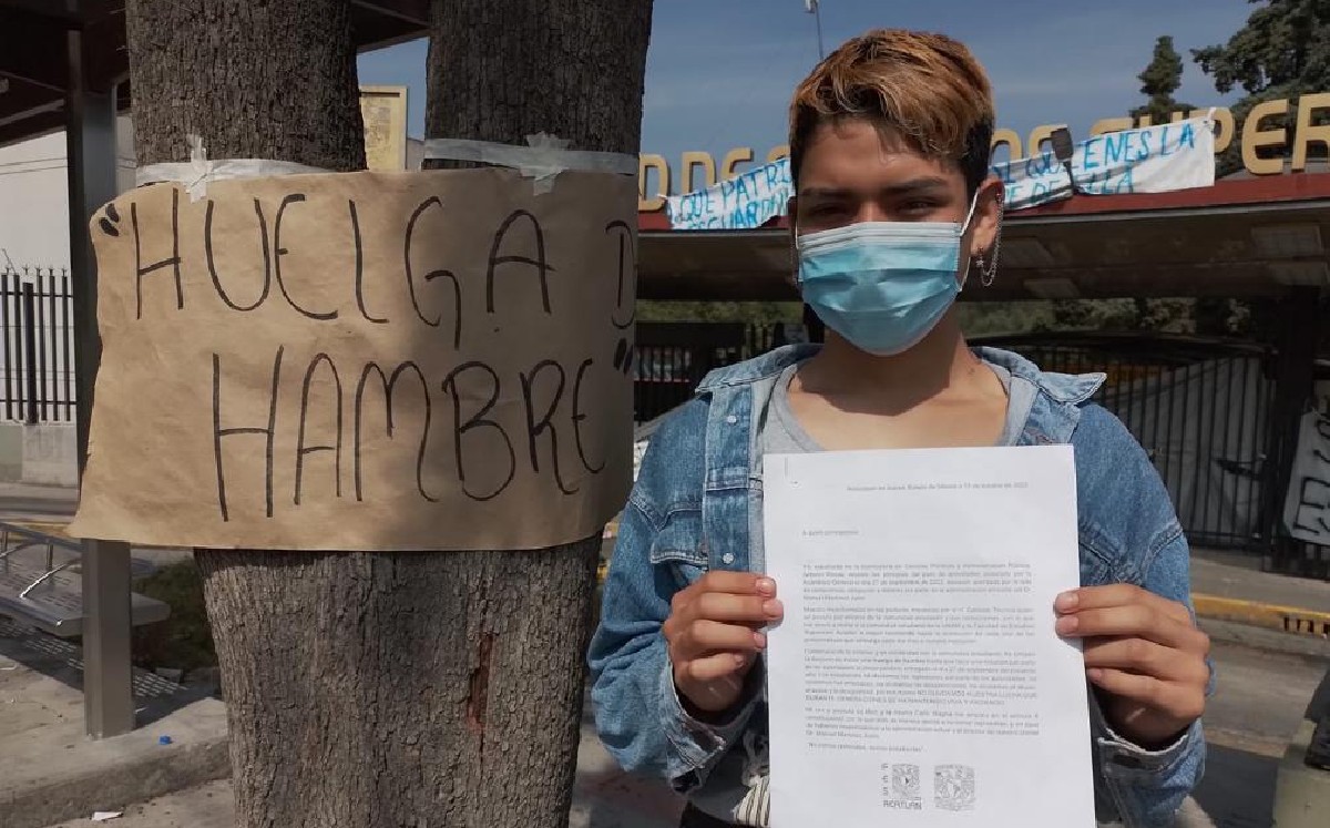 El estudiante inició la protesta el día 15 de octubre. | Especial