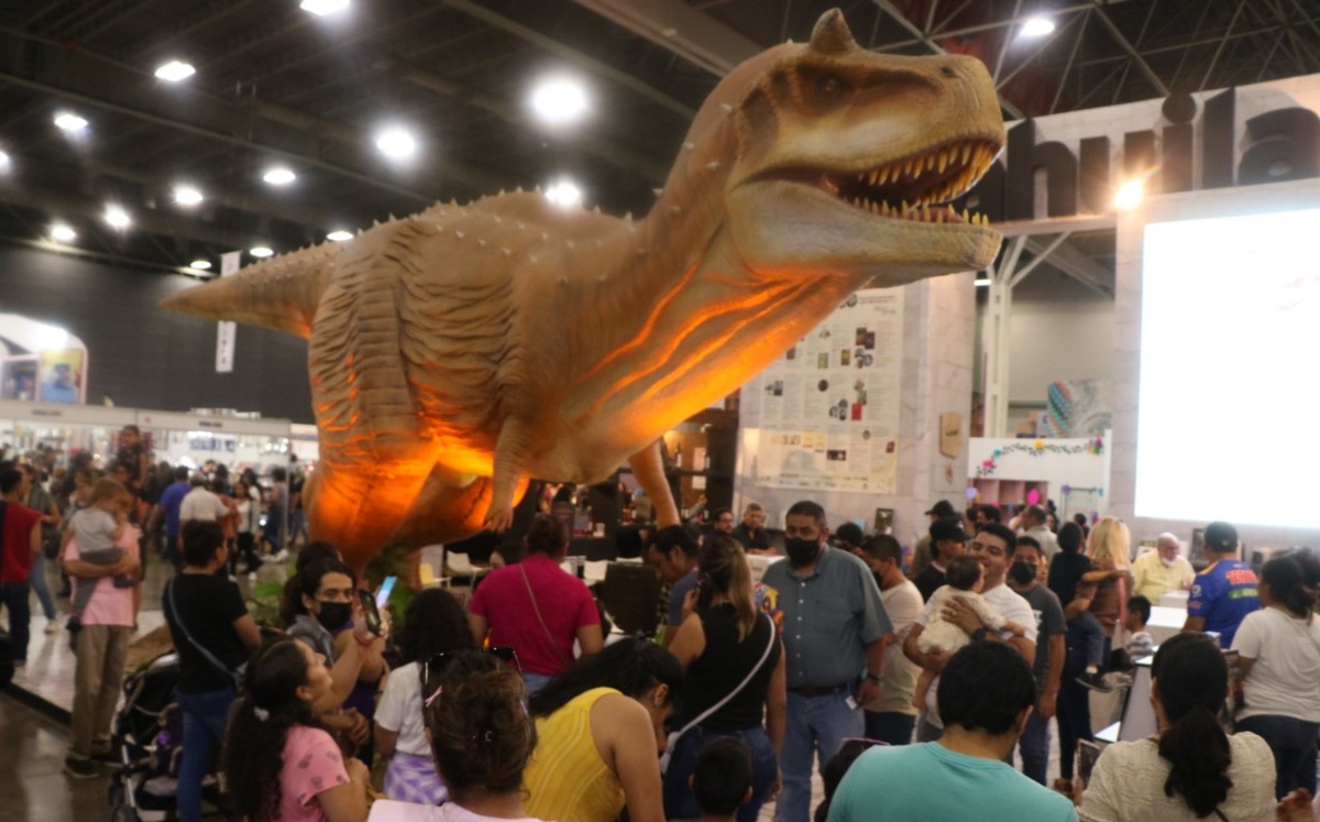 Feria Internacional del Libro de Monterrey 2022 / Raúl Palacios