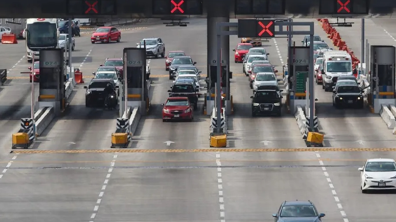 Gobierno destina 22 mil mdp a mantenimiento de carreteras y autopistas