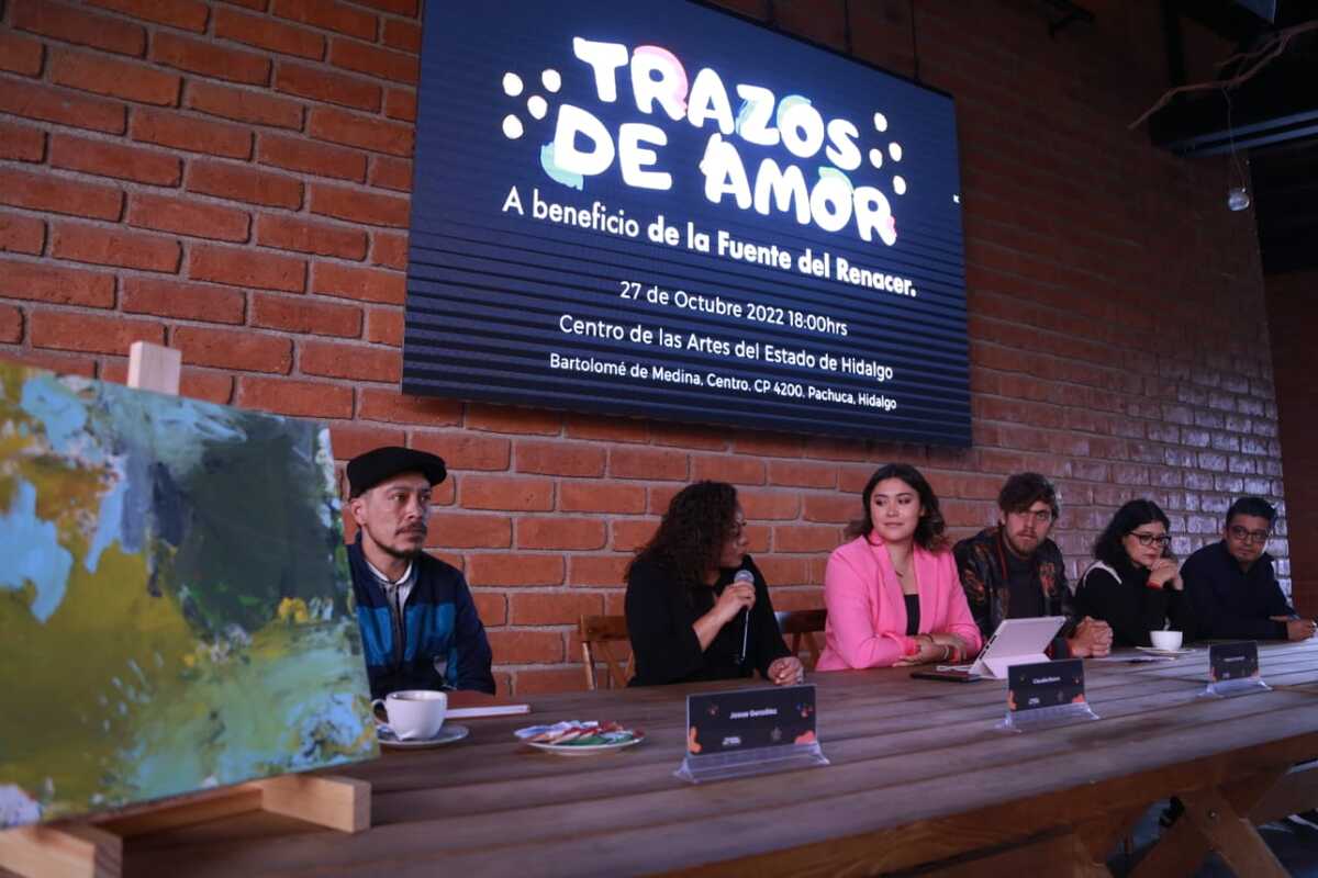 Conferencia de prensa para anunciar la exposición "Trazos de Amor"