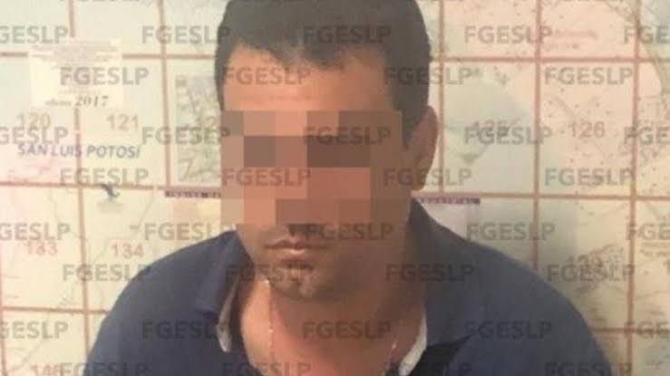 El ex funcionario fue detenido por elementos de Seguridad. (Rocío López)