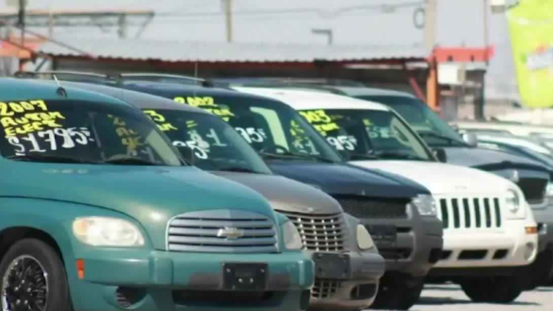 Regulación de autos ‘chocolate’