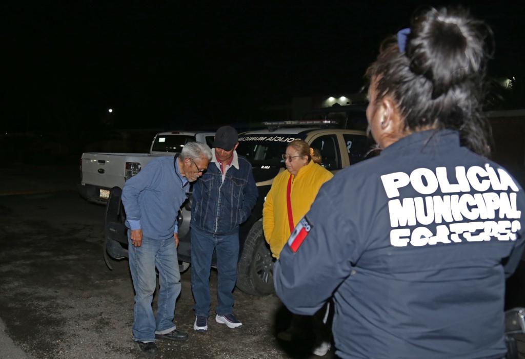Desapareció después de que acompañó a su esposa a la clínica.