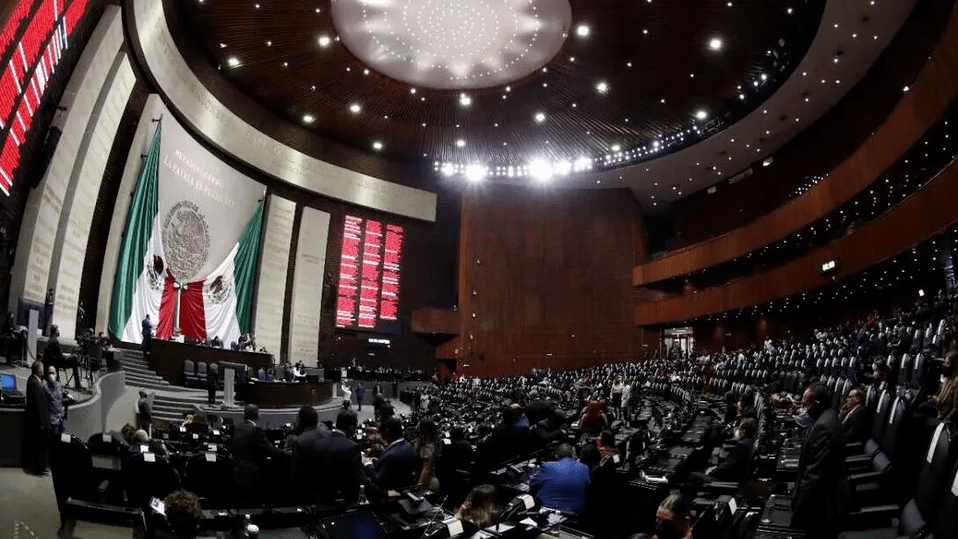 Se cuela insultó durante aprobación de Ley de Ingresos