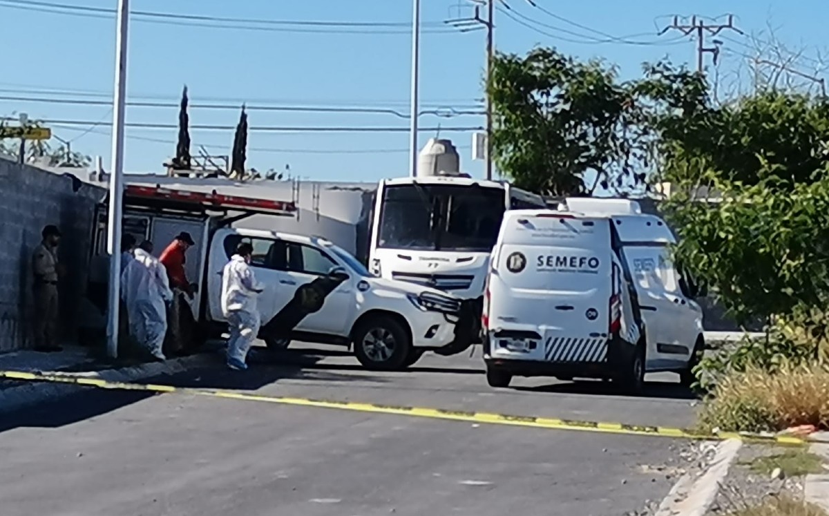 Asesinan a balazos a taxista tras chocar contra casa en Ciénega de Flores / Alexandra Amao