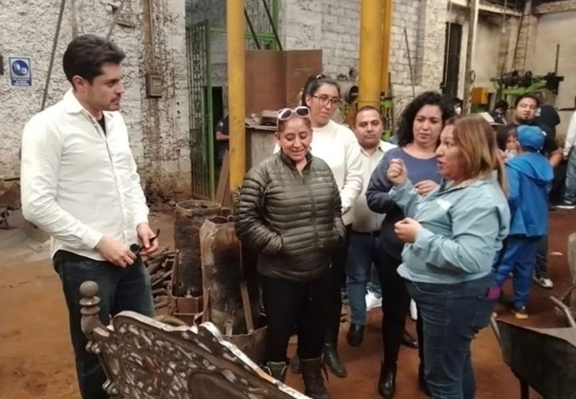 La secretaria del ramo en la entidad encabezó una gira por Agua Blanca y Metepec.