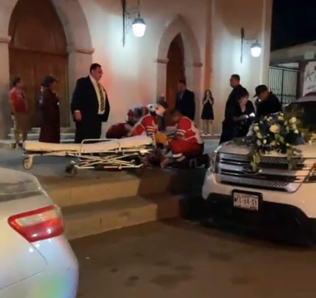 La hermana del novio resultó herido.