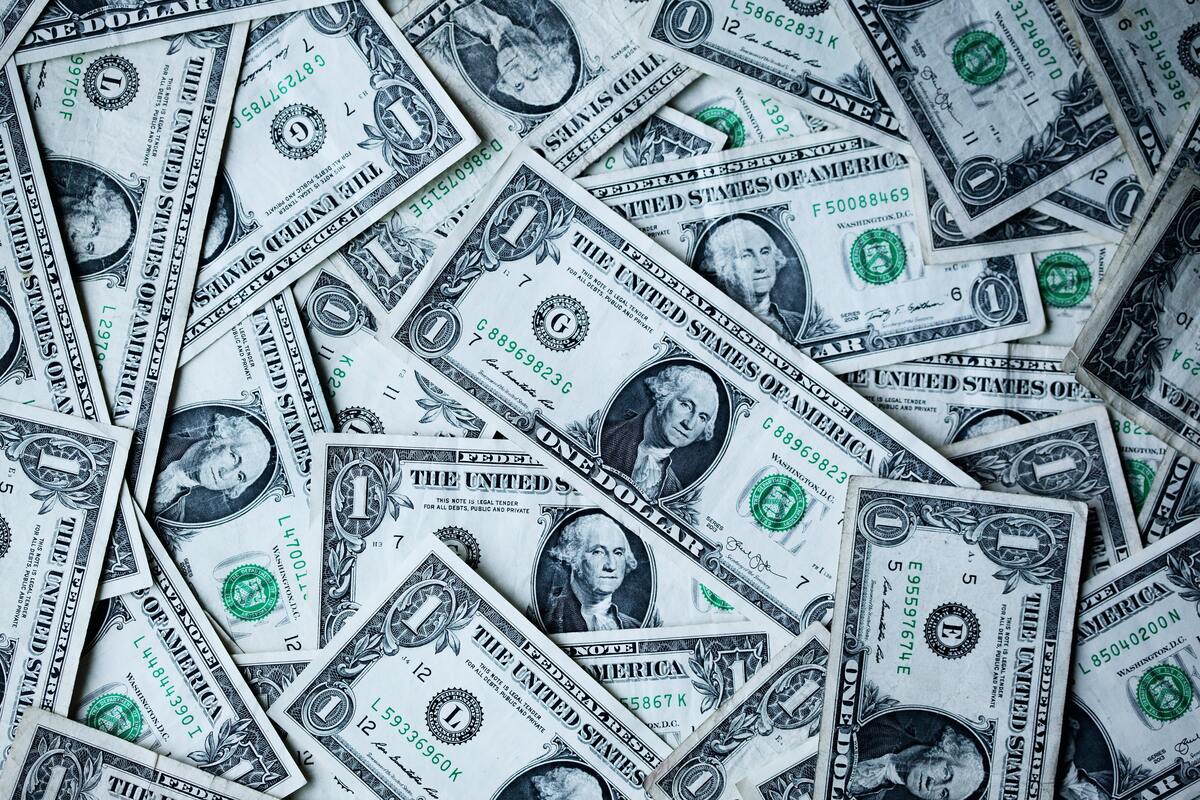 La crisis actual parece que favorece el trading con las acciones de algunos bancos concretos.